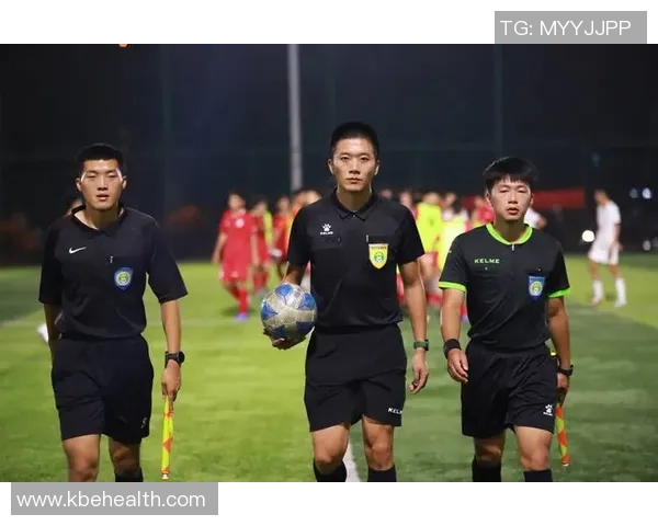重庆足球队荣登足球节奏排行榜第五名展现实力与潜力